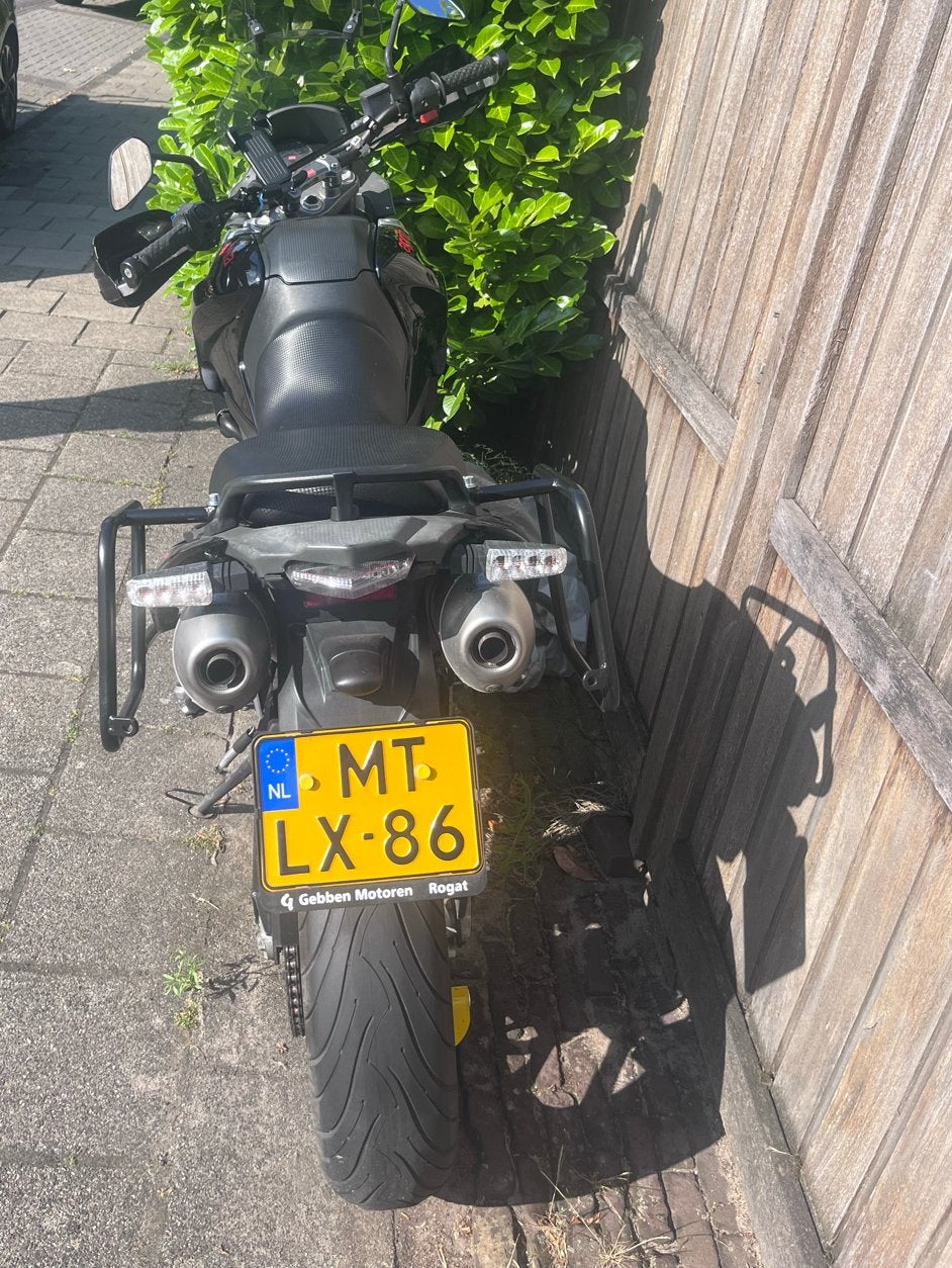 Aprilia Pegaso Strada 650 -  met 33.477 km, Sportuitlaat, Particulier, Meer dan 35 kW, Toermotor