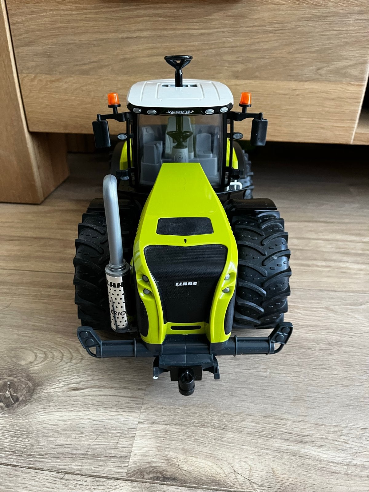 Bruder Claas Xerion 5000 speelgoedtractor, Ophalen of Verzenden, Zo goed als nieuw