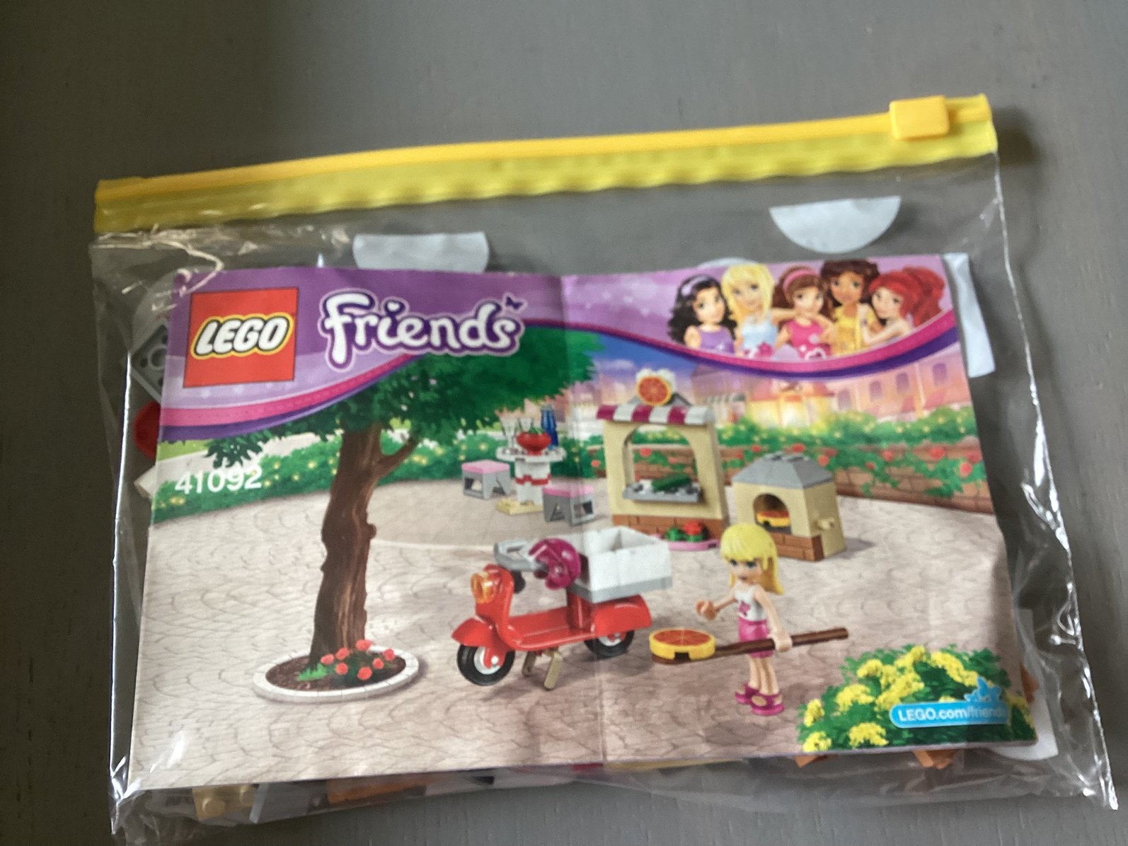 Lego friends 41092, 10748,41140,41059,41329, Ophalen, Gebruikt, Lego, Compleet