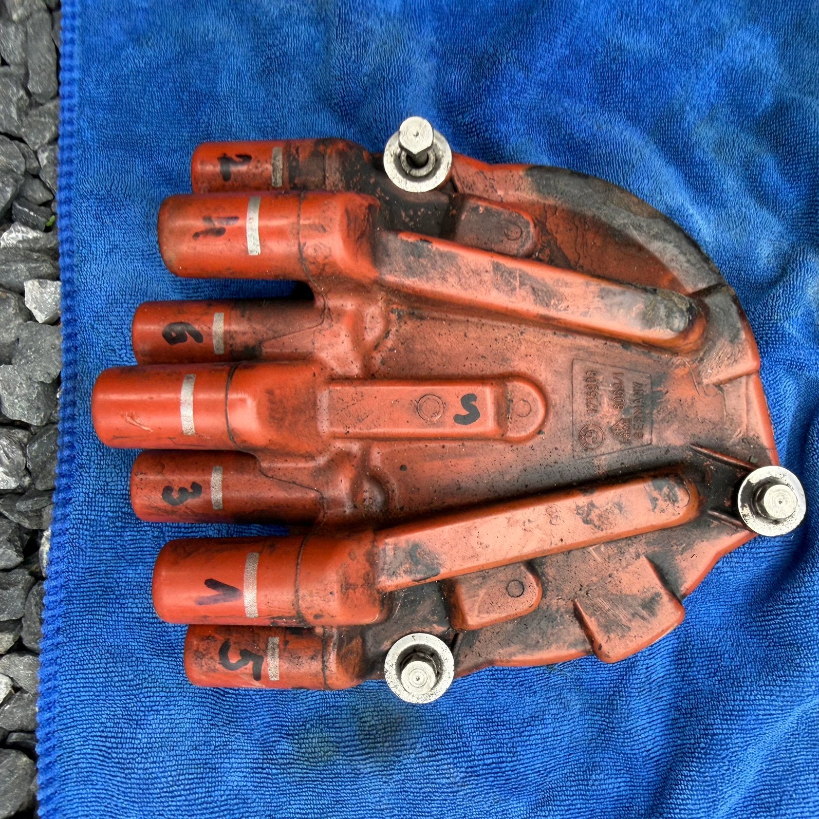 BMW Bosch verdelerkap M30 en M70 motoren (2 stuks), Ophalen, Gebruikt