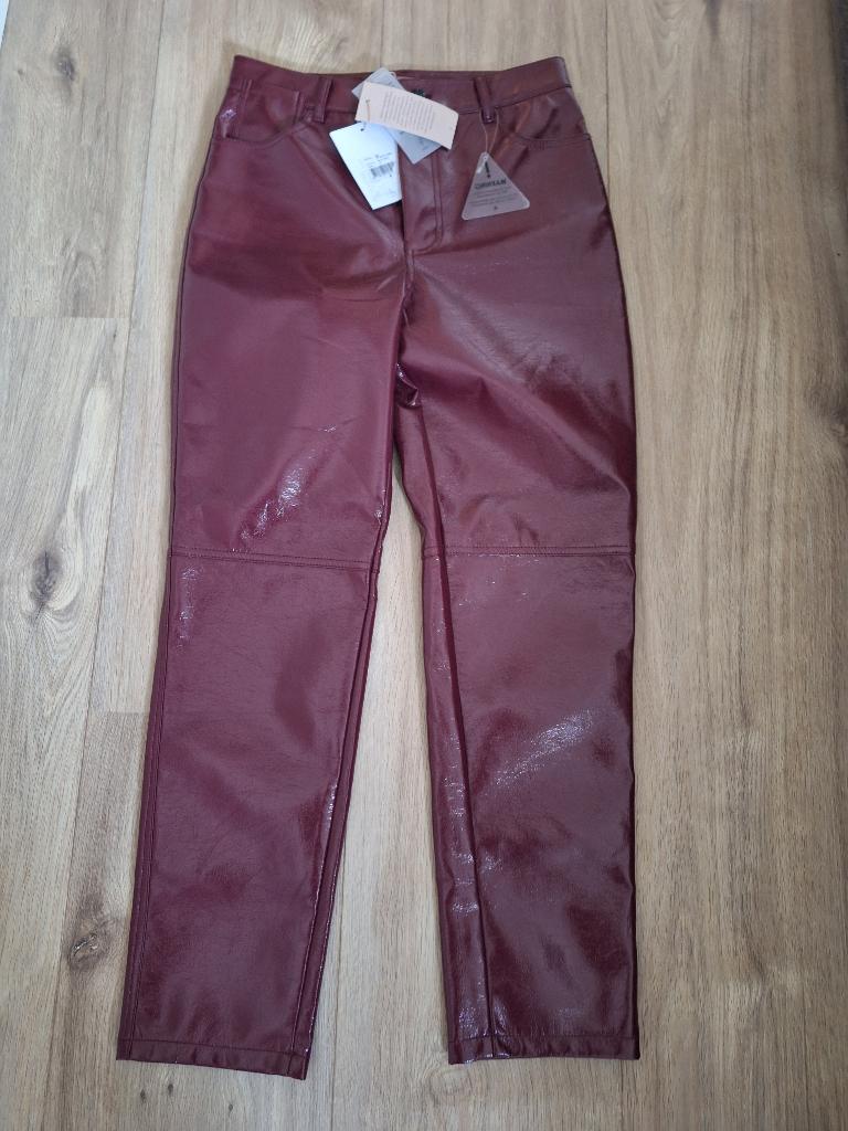 Josh v broek, Ophalen of Verzenden, Zo goed als nieuw, Maat 36 (S), Rood