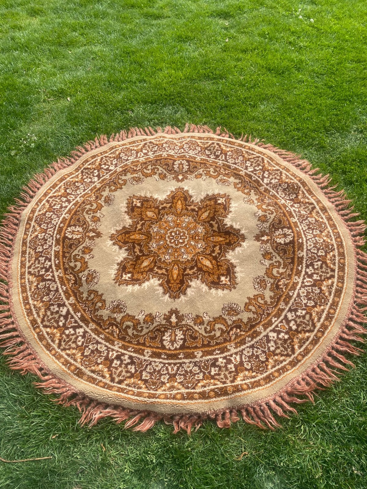 Prachtig handgeknoopt smyrna  rond tafelkleed, Ophalen of Verzenden, Zo goed als nieuw, Rond, 100 tot 150 cm