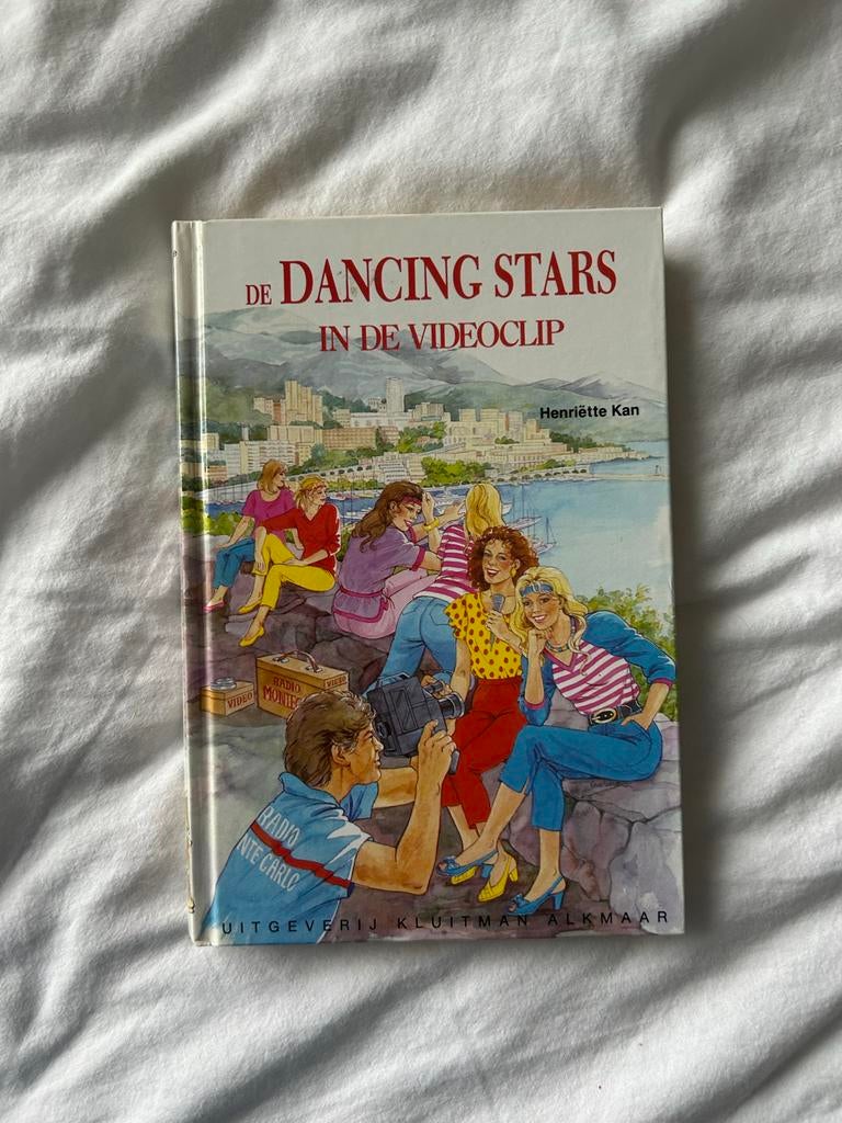 De Dancing Stars in de Videoclip - Henriëtte Kan, Ophalen, Gelezen, Fictie