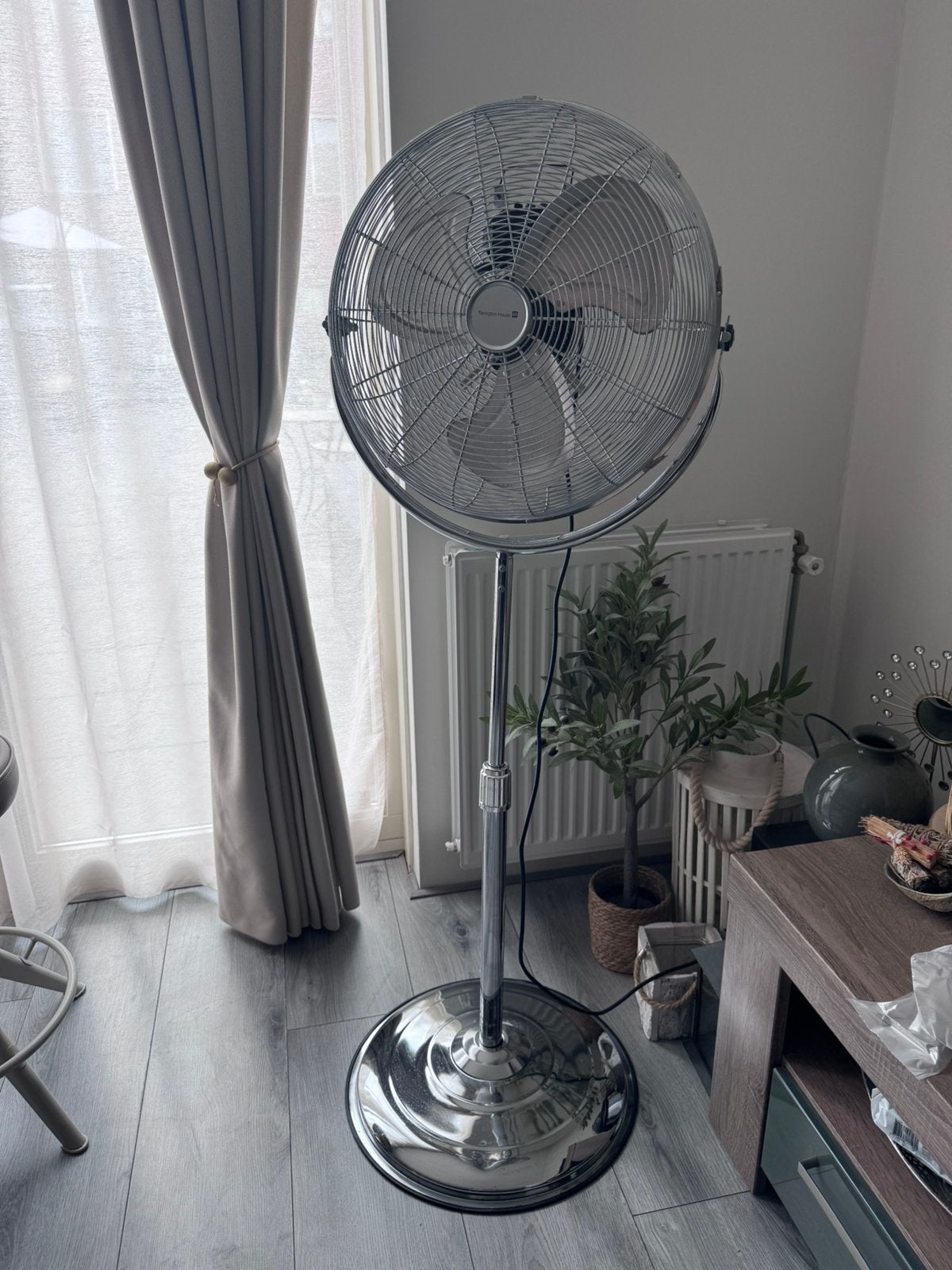 Ventilator bieden, Witgoed en Apparatuur, Ventilatoren, Ophalen, Zo goed als nieuw, Statiefventilator