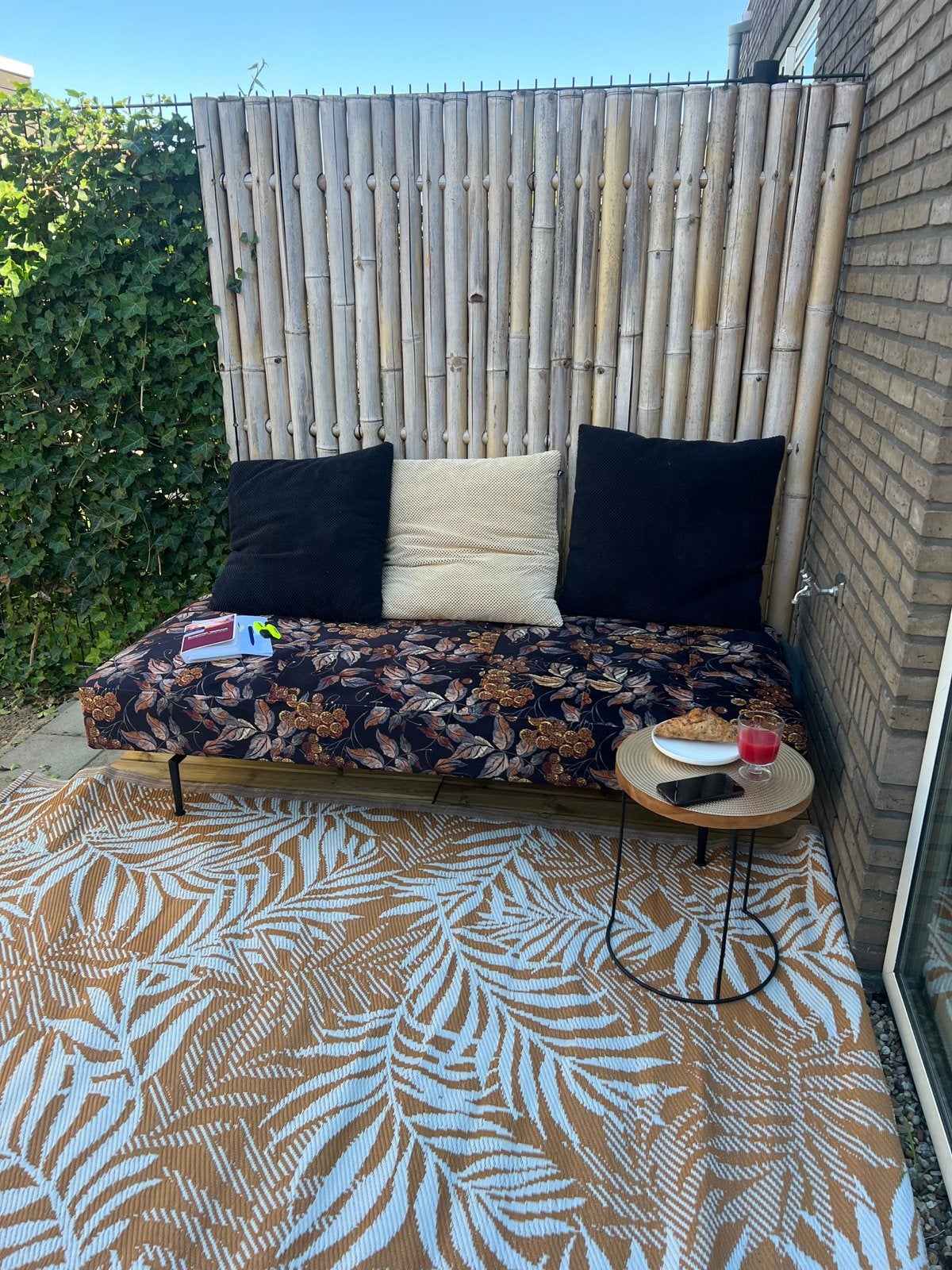 Stijlvolle Bankje/slaapbank/tuinbank - Zo goed als nieuw, Ophalen, 150 tot 200 cm, Tweepersoons, 75 tot 100 cm