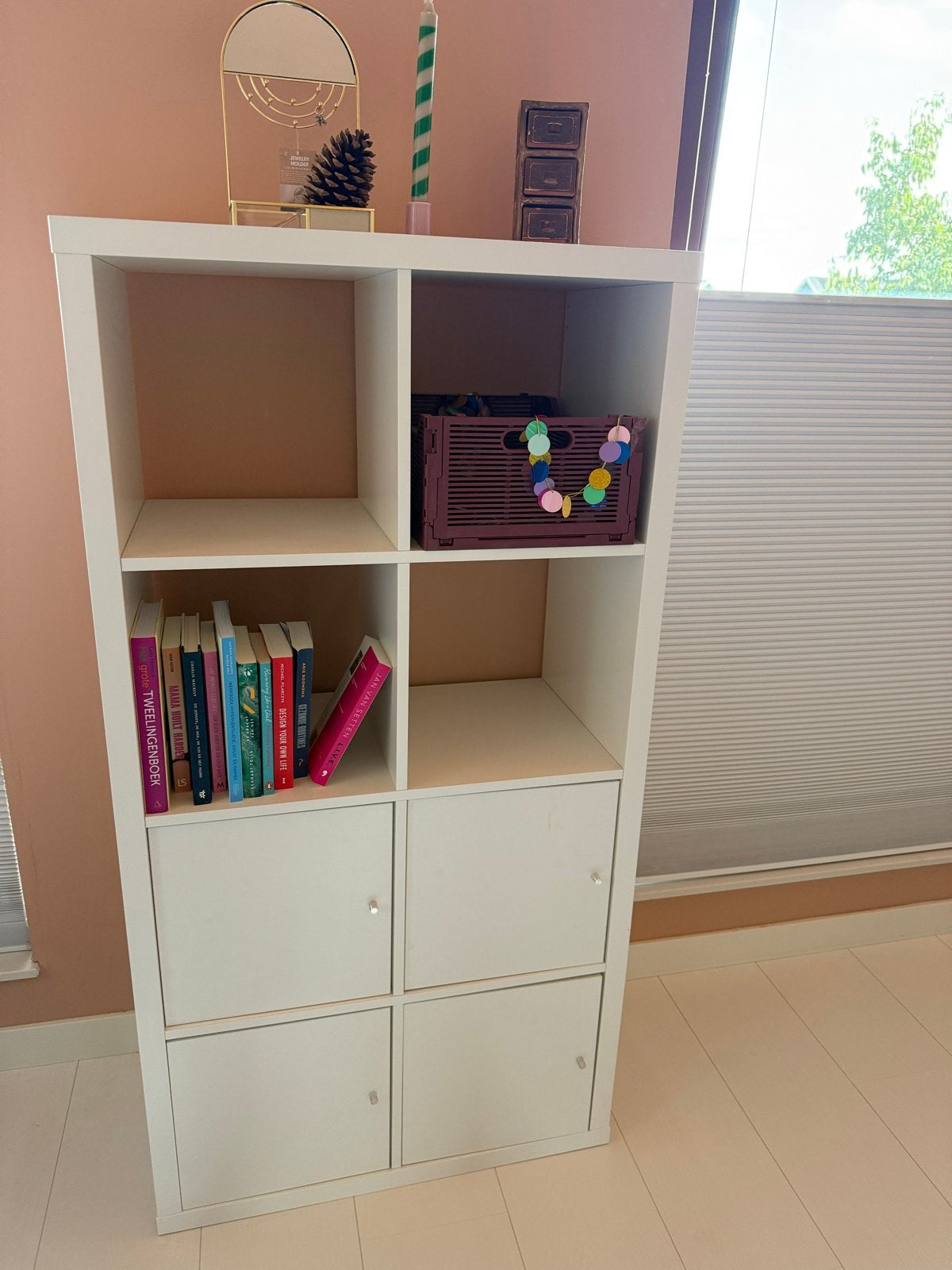 Witte IKEA Kallax kast met 8 vakken en deurtjes, Ophalen, Gebruikt, 100 tot 150 cm, 50 tot 100 cm