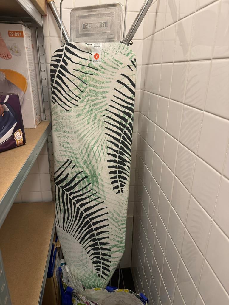 Strijkplank Brabantia en Strijkijzer Philips (combi), Ophalen, Gebruikt, Strijkijzer met snoer