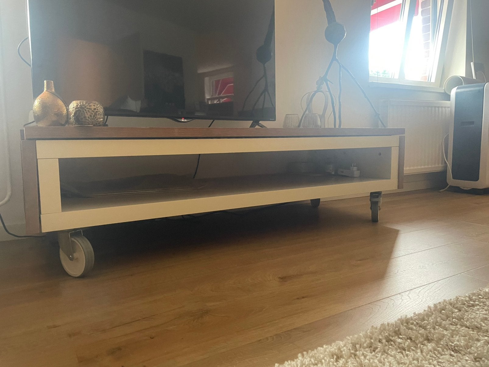 Stoer tv meubel met steigerhout en wieltjes, Ophalen, 150 tot 200 cm, Zo goed als nieuw, Minder dan 100 cm