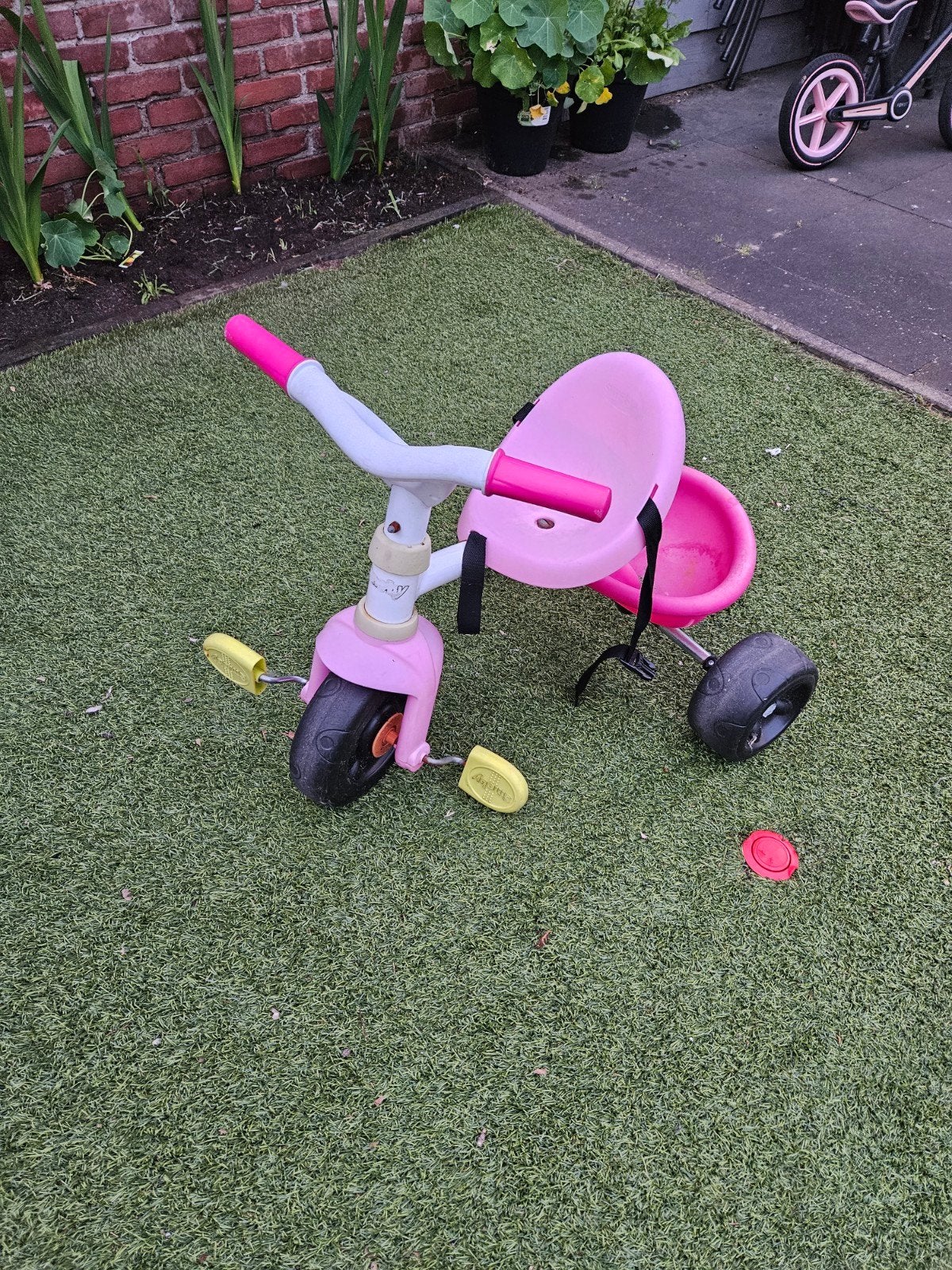 Smoby driewieler, met duwstang, Fietsen en Brommers, Fietsen | Driewielers, Ophalen, Gebruikt, Duwstang