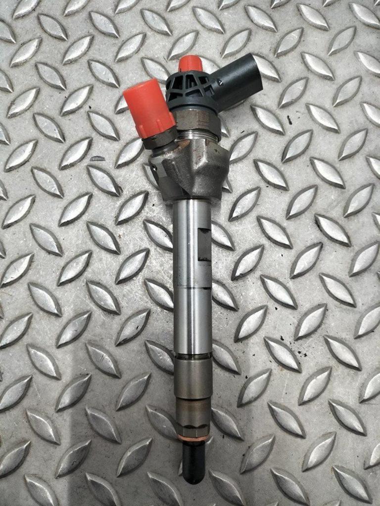BMW 5 SERIES BRANDSTOF INJECTOR / VERSTUIVER 0445110570 2014, Ophalen of Verzenden, Gebruikt, Stiba lid