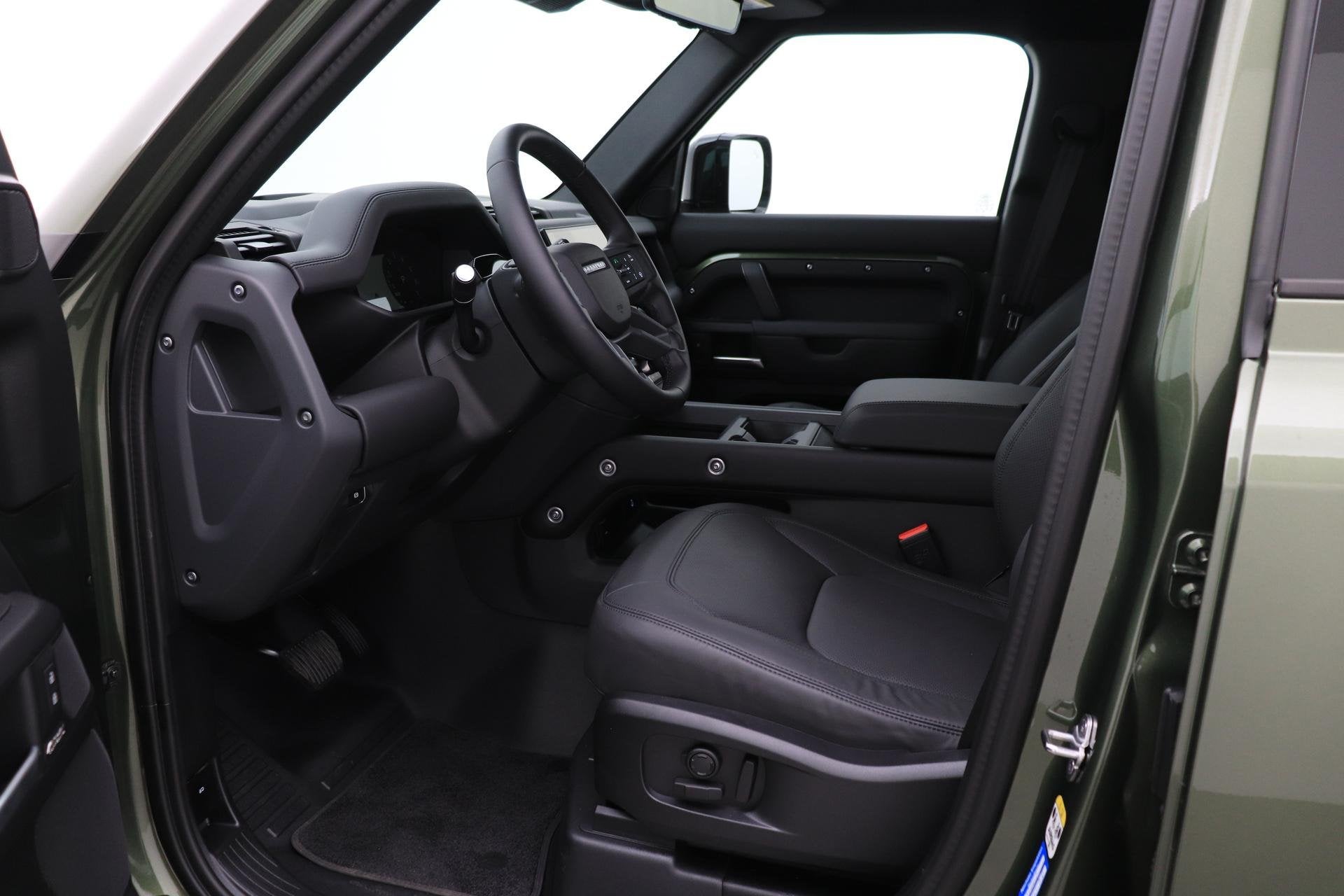 Land Rover Defender 2.0 P300e 110 X-Dynamic HSE | FACELIFT |, Auto's, Land Rover, Automaat, Stof, Gebruikt, 4 cilinders