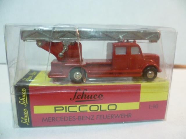 Schuco Piccolo Mercedes Feuerwehr brandweer 1:90 modelauto., Hobby en Vrije tijd, Modelauto's | Overige schalen, Ophalen of Verzenden