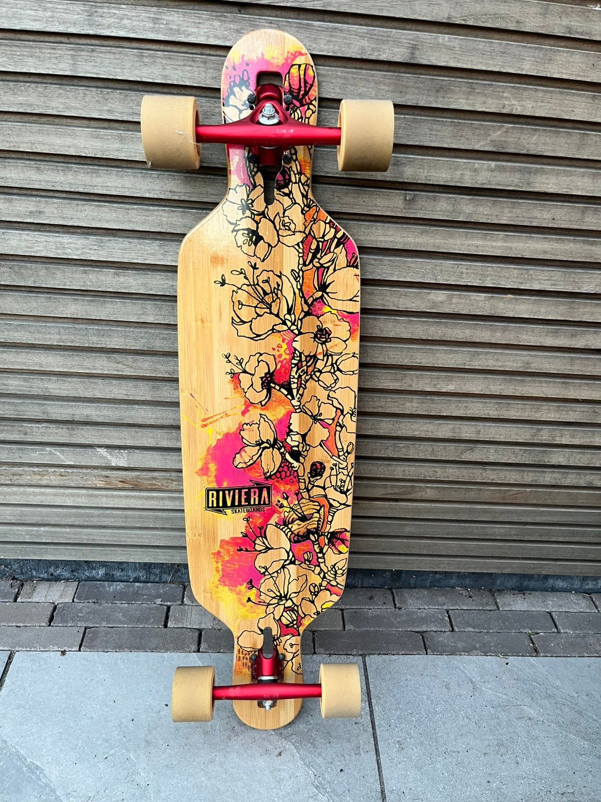 Longboard Riviera Fire Blossoms, Ophalen, Zo goed als nieuw, Longboard