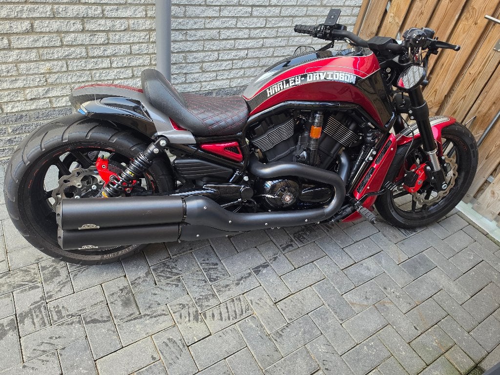 Foto 7 van dikke vette night rod special geheel custom one of a kind