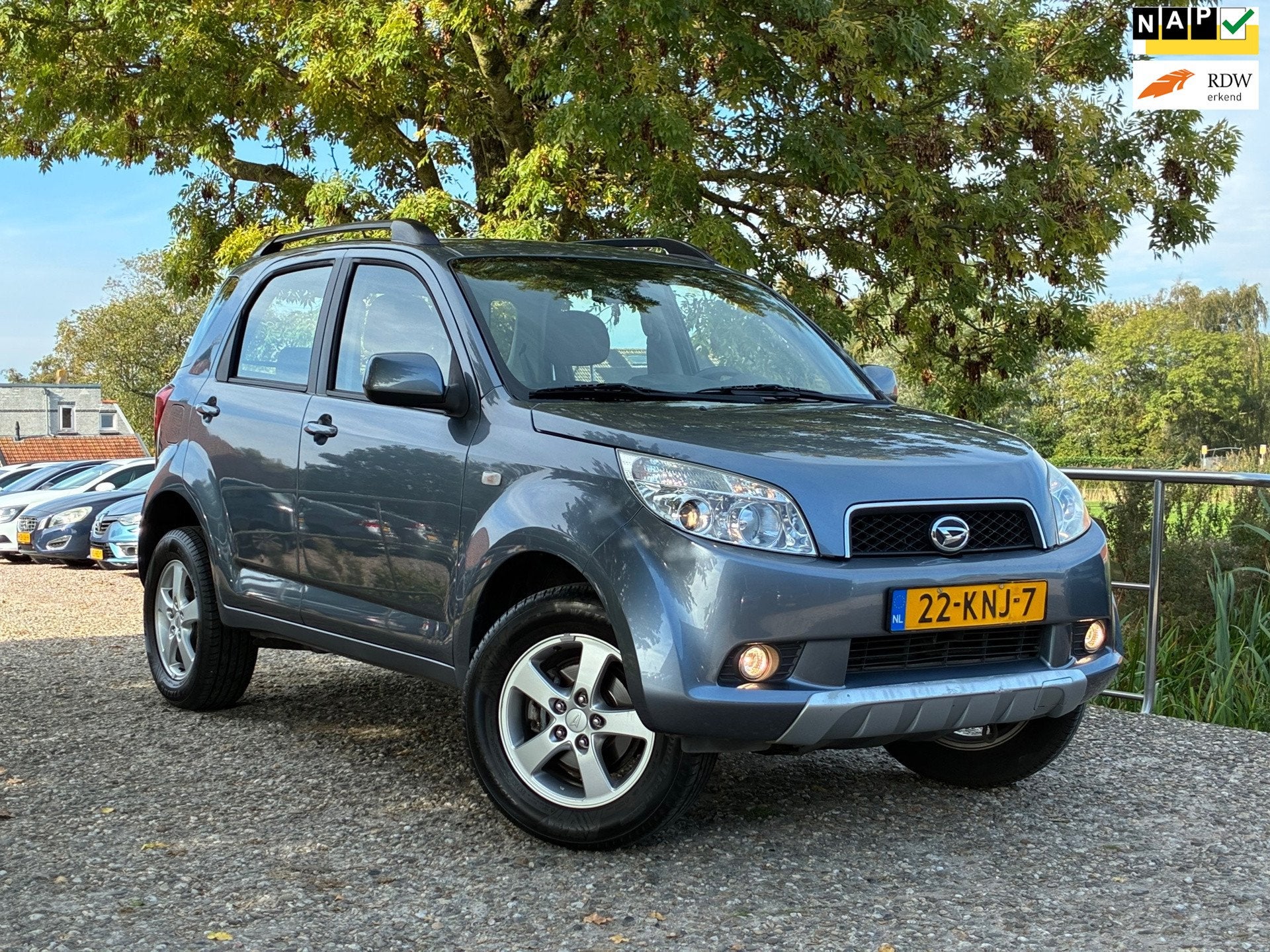 Daihatsu Terios 1.5-16v Expedition 2WD | 06-10-2027 APK + Ai, Auto's, 1350 kg, Gebruikt, Zwart, 400 kg