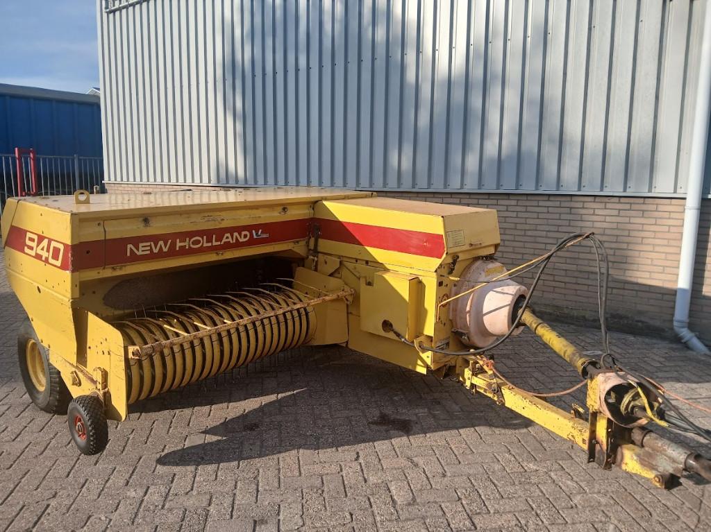 New Holland 940 kleine balenpers, Zakelijke goederen, Ophalen of Verzenden, Oogstmachine
