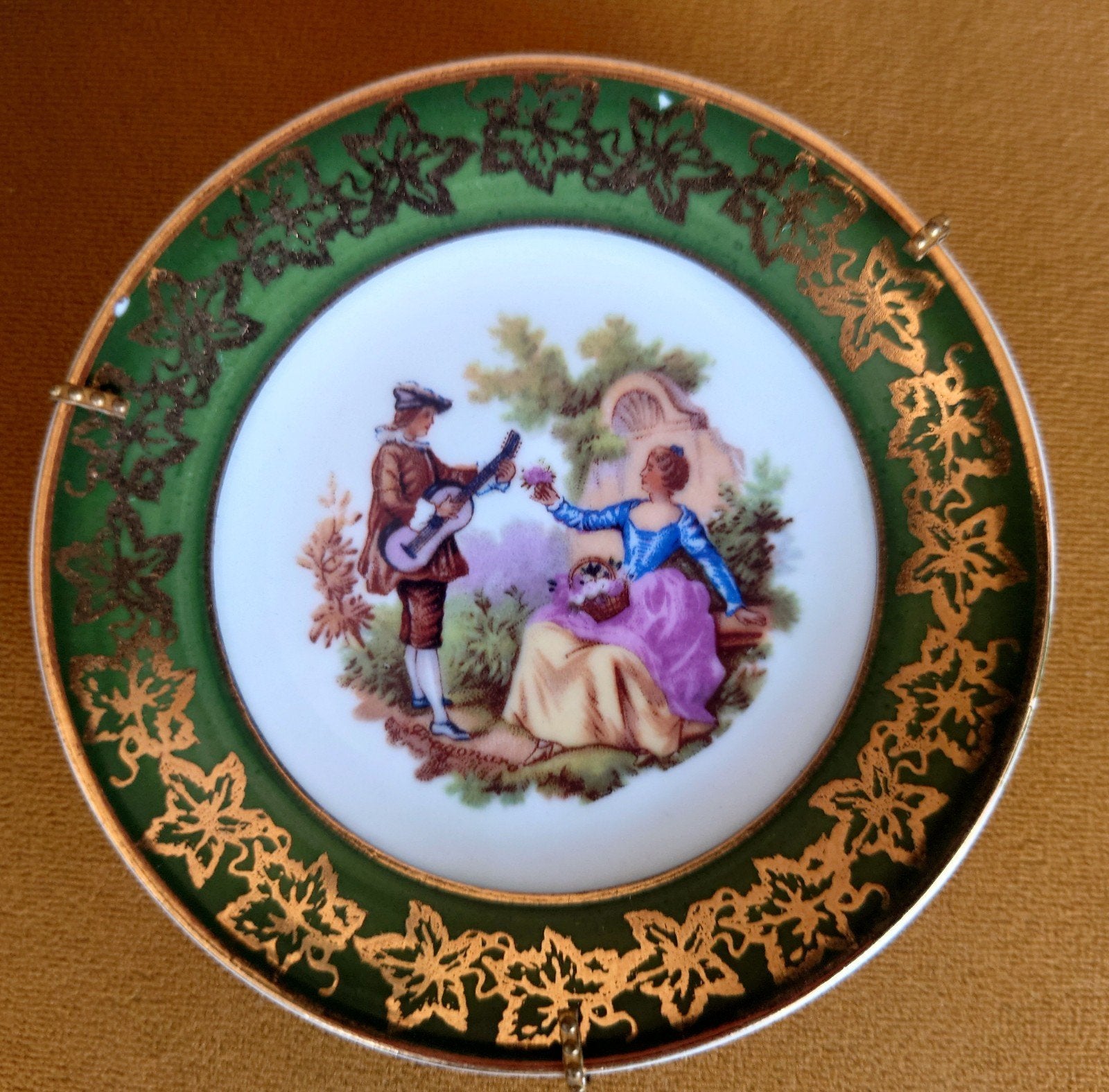 Limoges wandbordje groen, Ophalen of Verzenden
