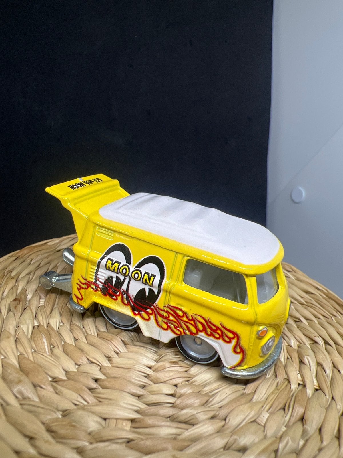 Hot Wheels kool kombi- Moon Eyes, Ophalen of Verzenden, Zo goed als nieuw, Auto