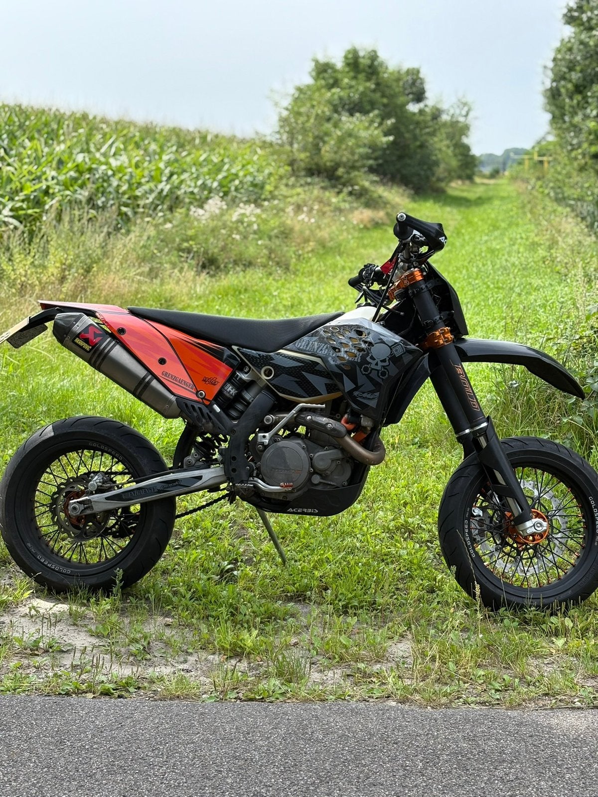 KTM 450 EXC Enduro/Supermoto A2 (extra set cross banden), Motoren, Motoren | KTM, 450 cc, Sportuitlaat, Particulier, Minimaal motorrijbewijs A2