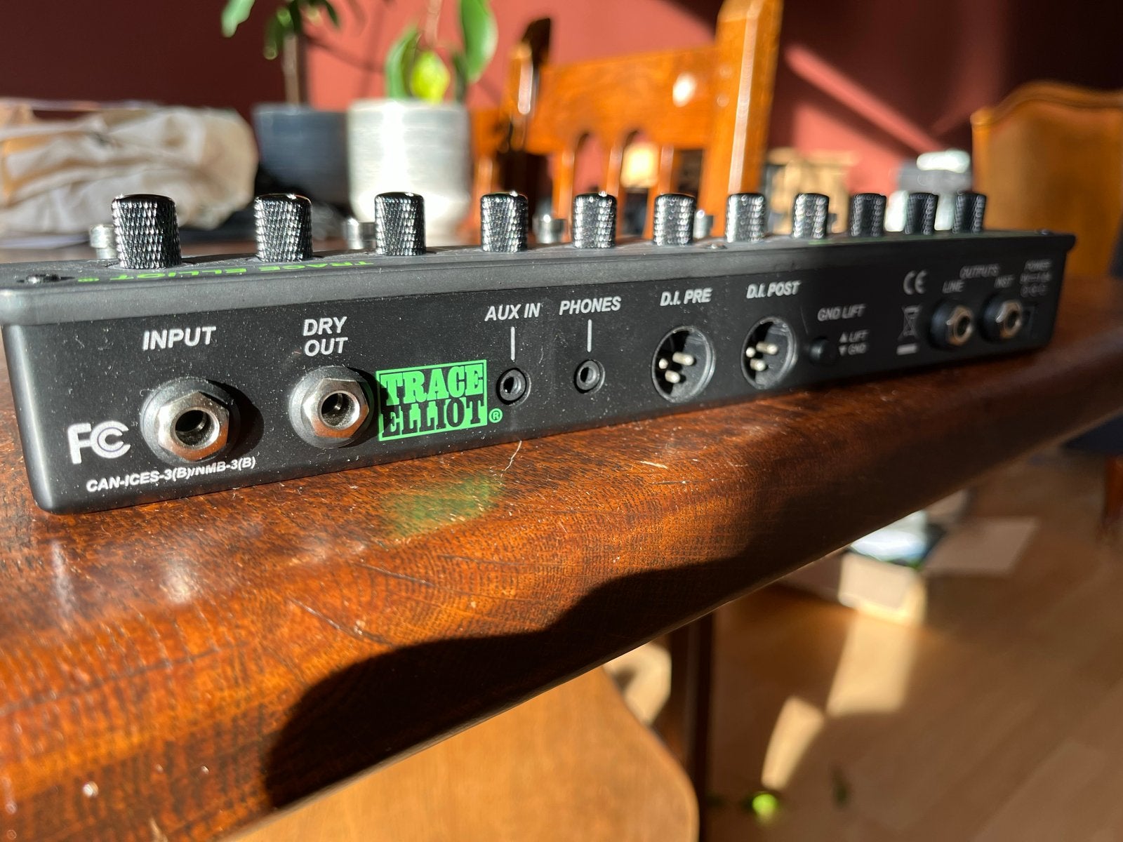 Trace Elliot Transit B Bass Pre-amp Multi-effect Pedaal, Ophalen of Verzenden, Zo goed als nieuw, Multi-effect