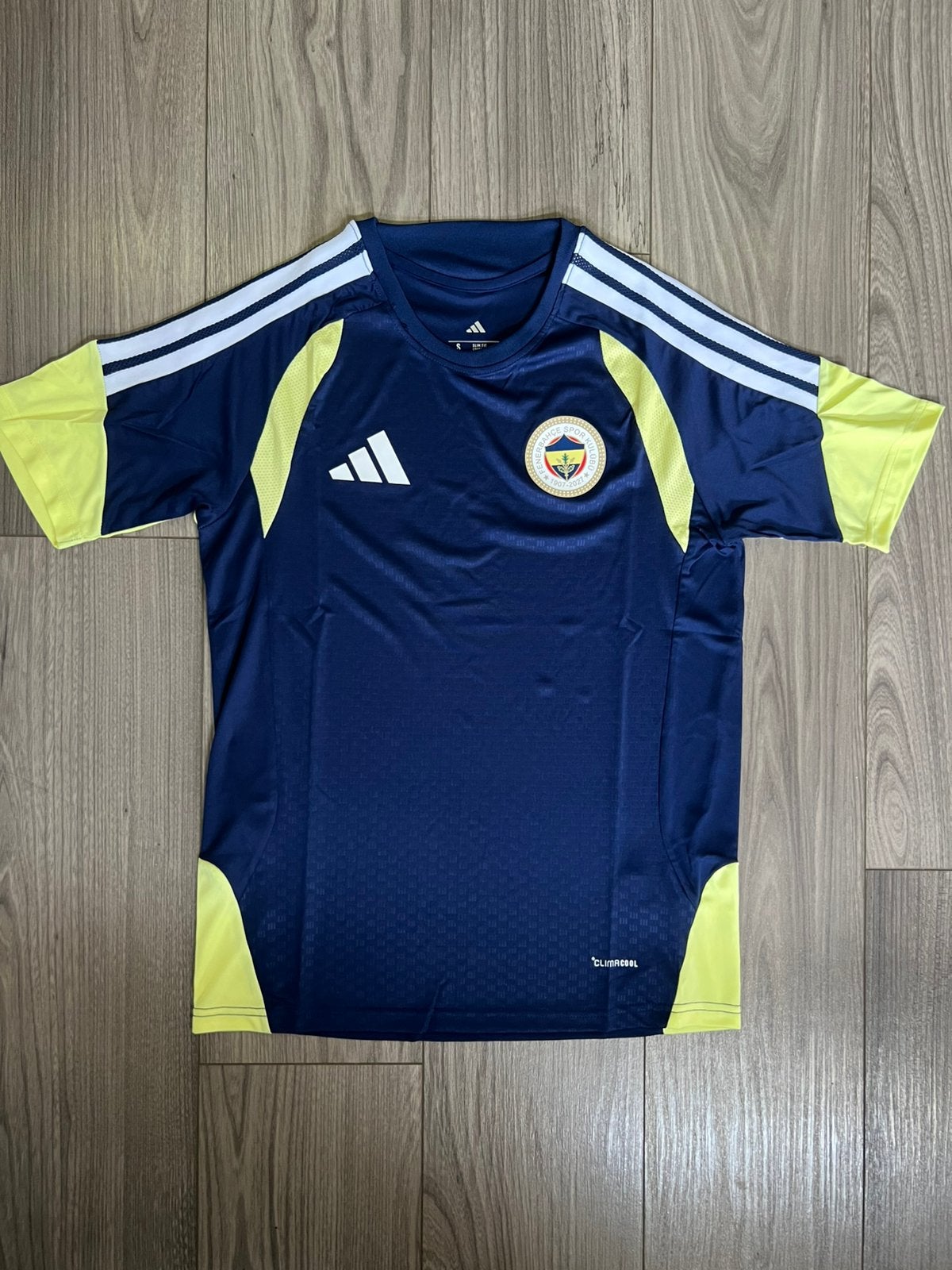 Fenerbahce 2026/2027 trainingsshirt maat S, Maat S, Ophalen of Verzenden, Nieuw, Shirt