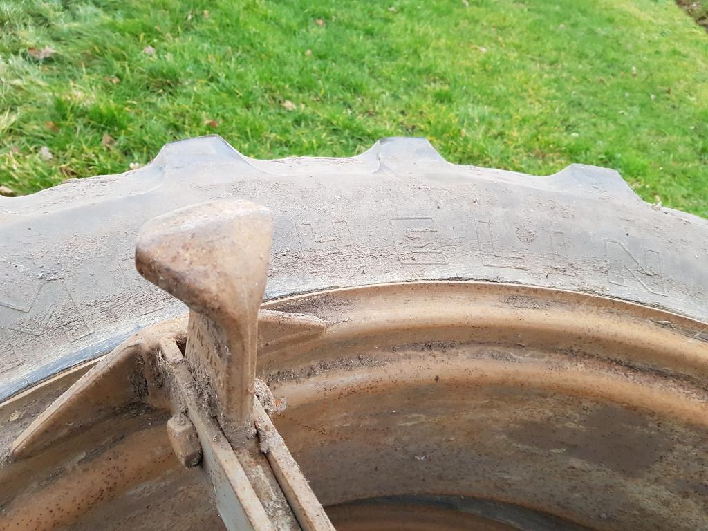 Dubbel lucht 13.6 r 38, Ophalen, Gebruikt, Overige soorten
