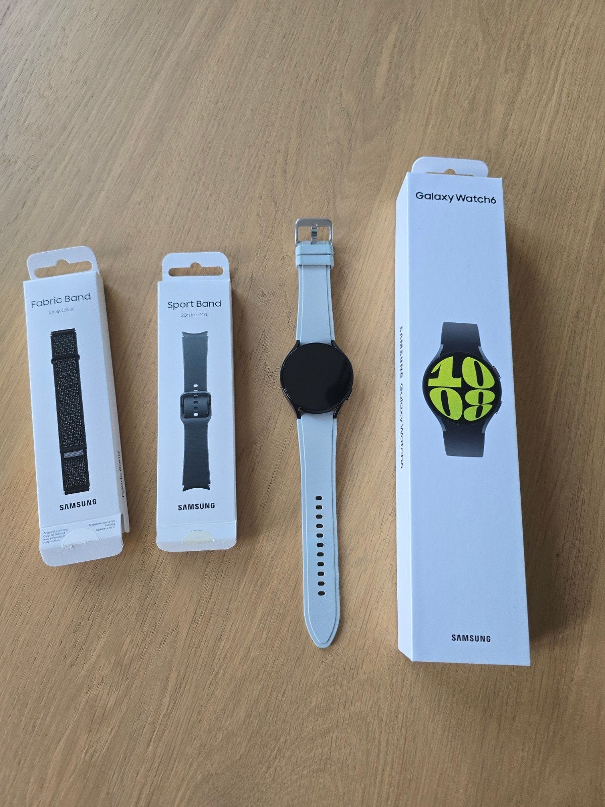 Samsung Galaxy watch 6 (44mm) met 2 sets extra bandjes, Samsung watch 6, Zwart, Ophalen of Verzenden, Zo goed als nieuw