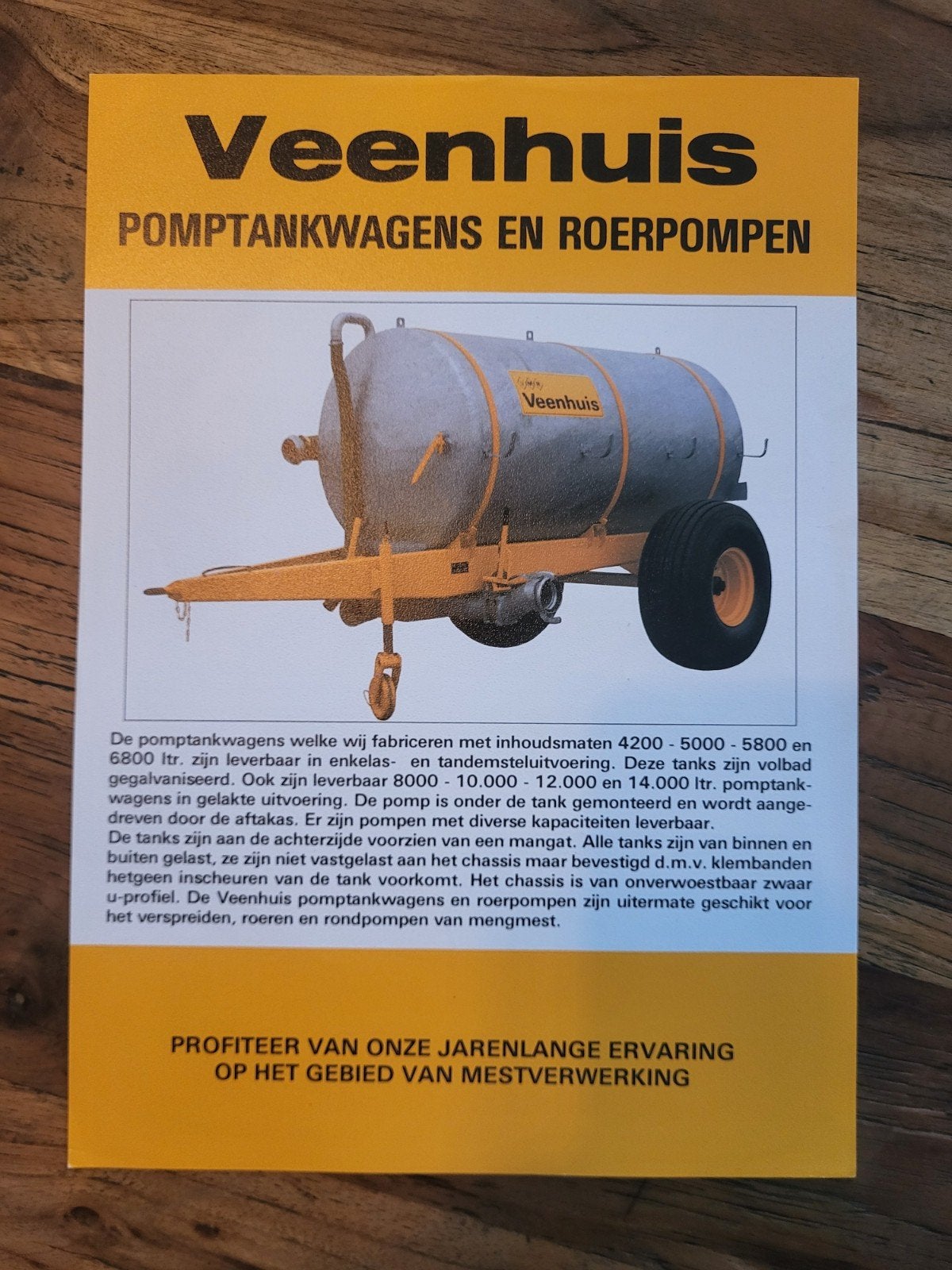 tractor folder Veenhuis pomptankwagens en roerpompen, Boeken, Ophalen of Verzenden, Zo goed als nieuw