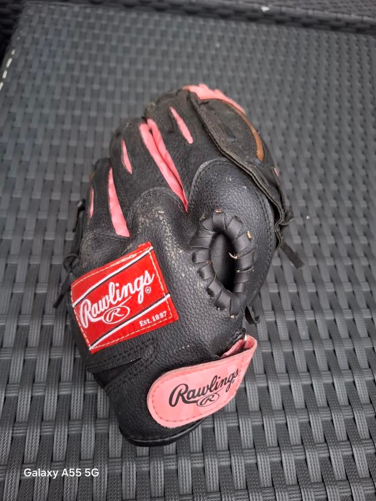 Rawlings Lightning Series Honkbalhandschoen - Zwart/Roze, Honkbal, Customerservice@rawlings.com, Rawlings, Rawlings Sporting Goods, 510 Maryville University Dr, St. Louis, MO 63141, USA