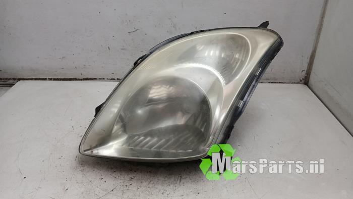 Koplamp links van een Suzuki Swift, Gebruikt, -, -, Ophalen of Verzenden