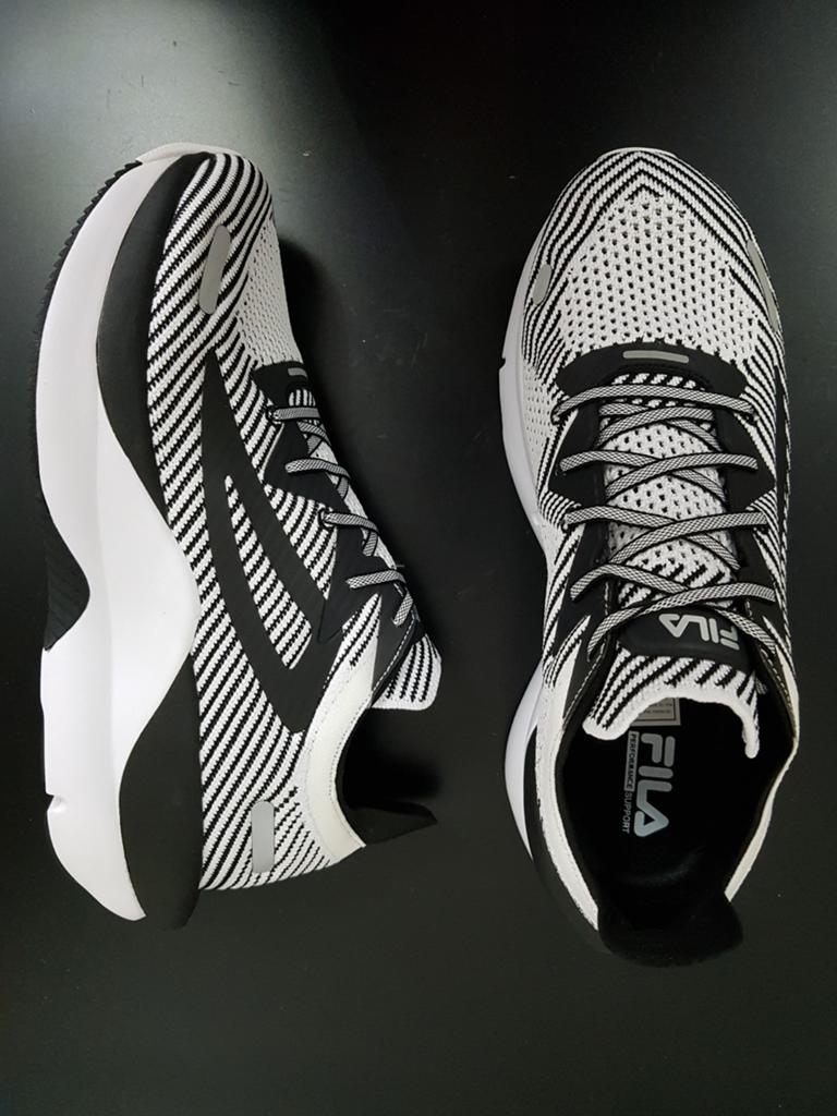 Fila Shocket Run, Zwart, Nieuw, Ophalen of Verzenden, Sneakers of Gympen