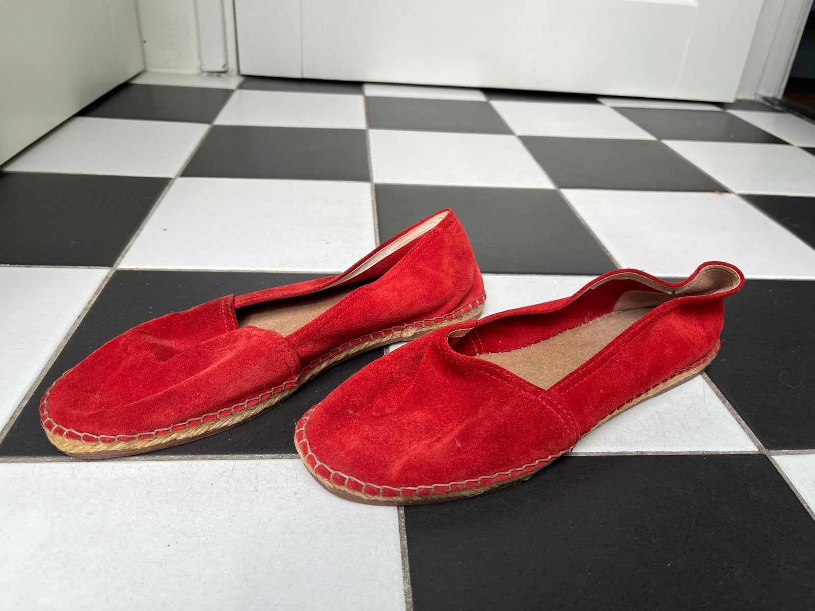 Macarena espadrilles – rood suède – maat 42, Ophalen, Gedragen, Rood, Espadrilles of Moccasins