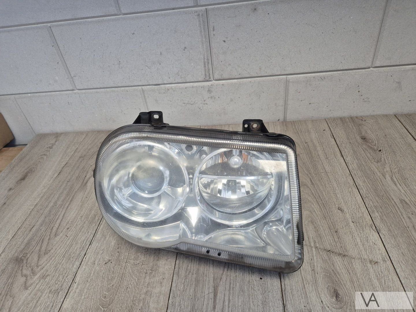 Koplamp rechts van Chrysler 300c 2004 -2010 XENON schadevrij, Auto-onderdelen, Verlichting, Gebruikt, -, Ophalen of Verzenden