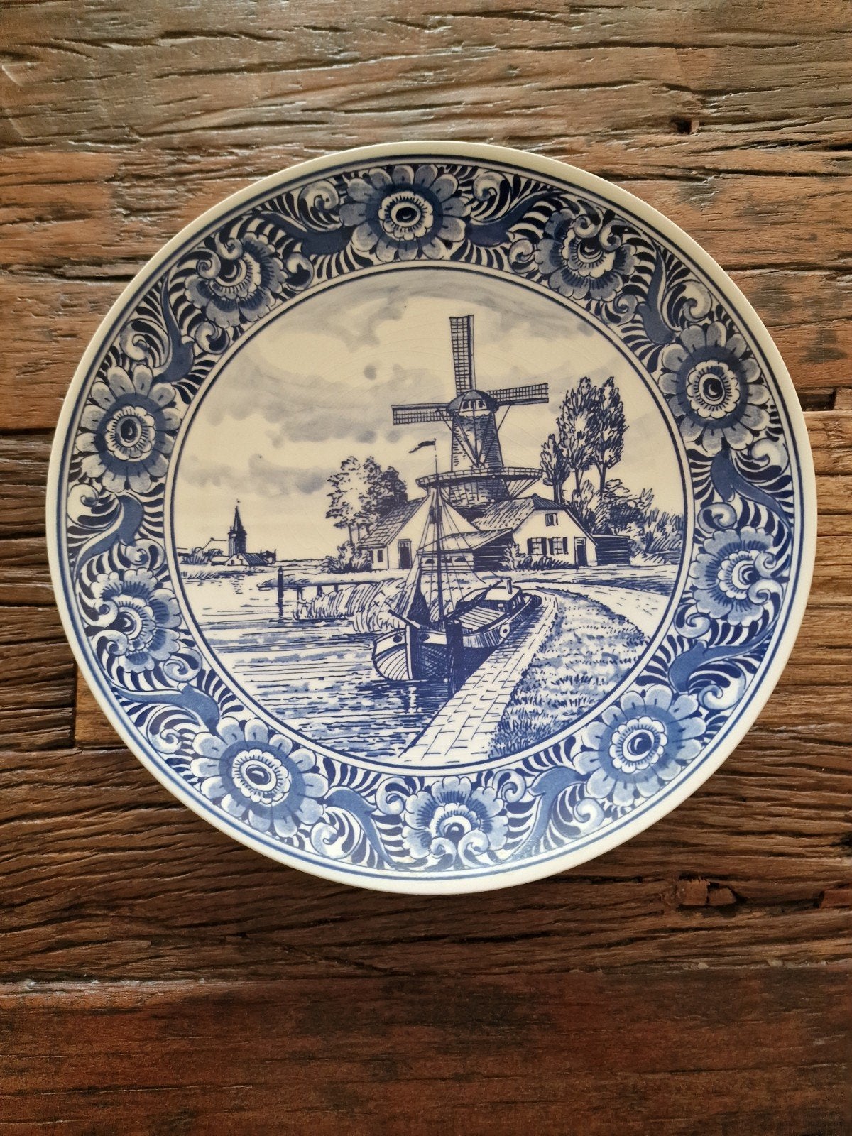 Delfts Blauw wandbord met molen en boot, 25 cm, Ophalen of Verzenden