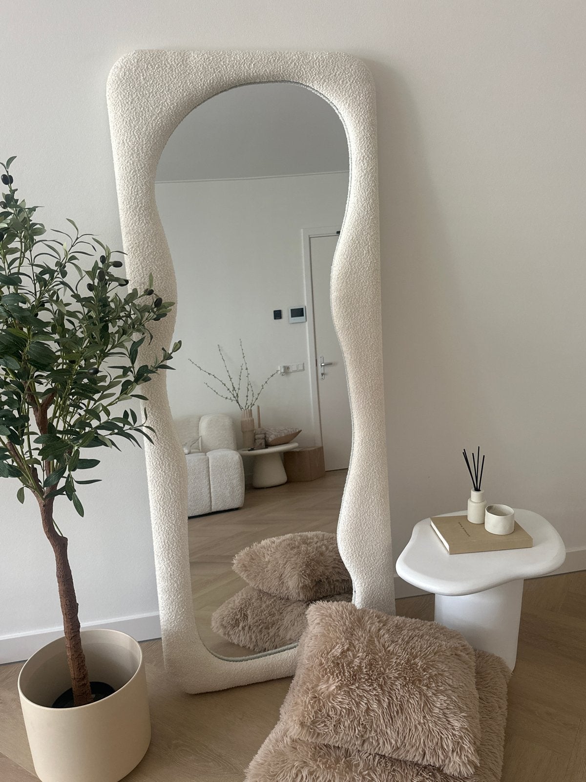 By boo spiegel, Antiek en Kunst, Antiek | Spiegels, 50 tot 100 cm, 150 tot 200 cm, Overige vormen, Ophalen