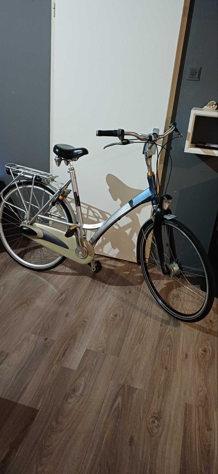 Batavus weekend damesfiets 28" D57.  7v, Ophalen, 20 inch of meer, Gebruikt, Versnellingen