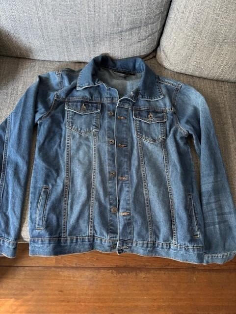 Spijkerjasje, maat 170 (nieuw), Kinderen en Baby's, Kinderkleding | Maat 170, Jongen of Meisje, Nieuw, Ophalen of Verzenden, Unsigned