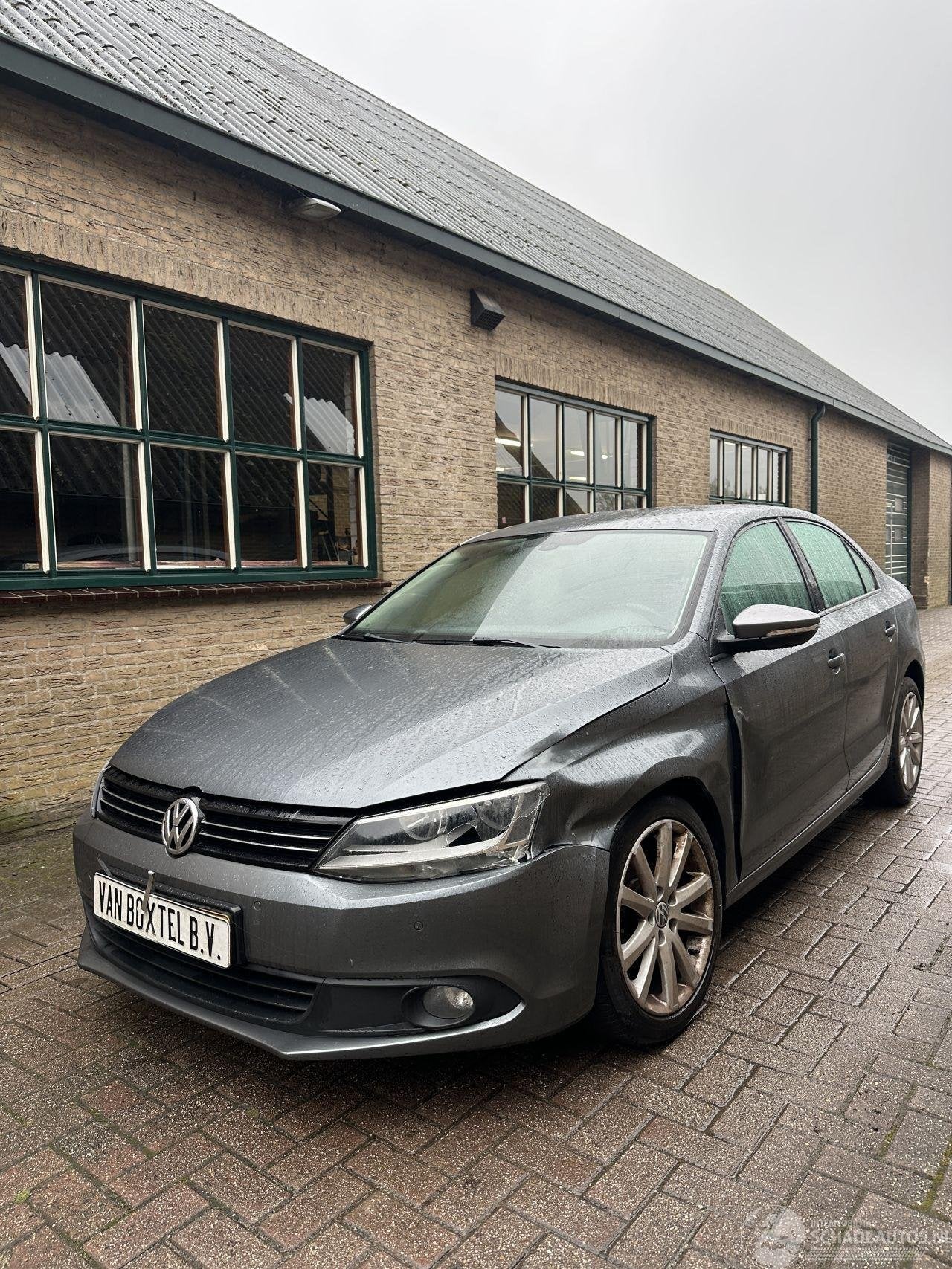 Volkswagen Jetta 1.2 TSI Comfortline (bj 2011), Volkswagen, Volkswagen AG, Handgeschakeld, Sedan