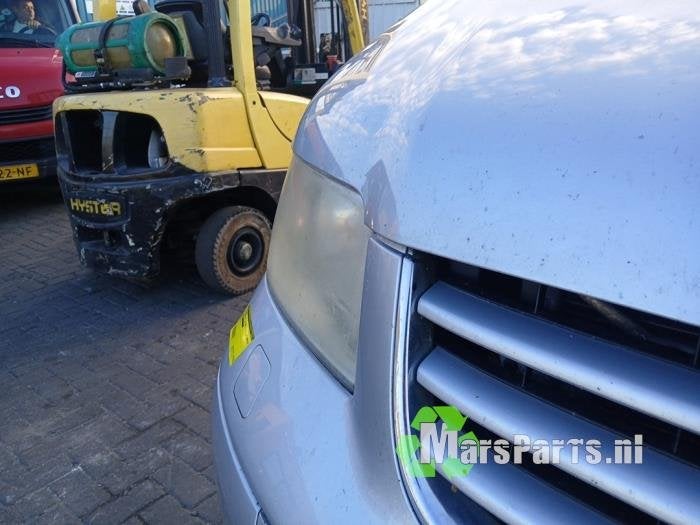 Koplamp rechts van een Volkswagen Transporter, Gebruikt, -, Volkswagen, -