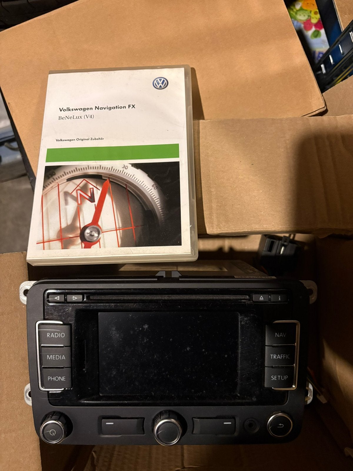 RNS310 Auto Radio incl. BeNeLux (V4) Map CD, Auto diversen, Ophalen of Verzenden, Gebruikt