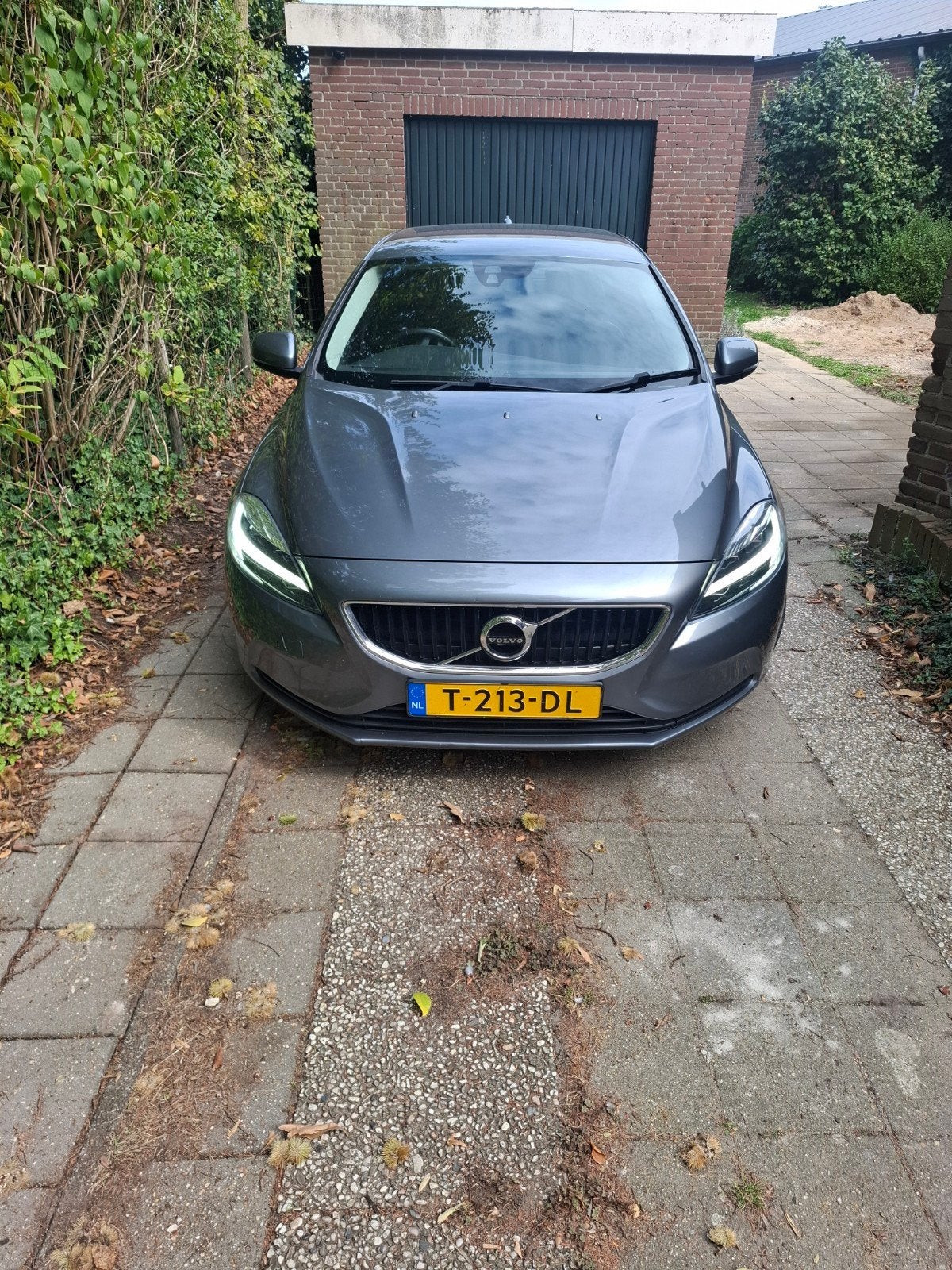 Volvo V40 2.0 T2 122pk 2016 RHD | 6-bak | Drive-E | Rijdend, Voorwielaandrijving, 4 cilinders, 122 pk, 1331 kg