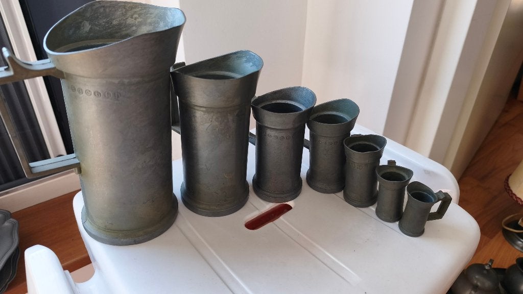 Antieke tinnen maatbekers set, Antiek en Kunst, Ophalen of Verzenden