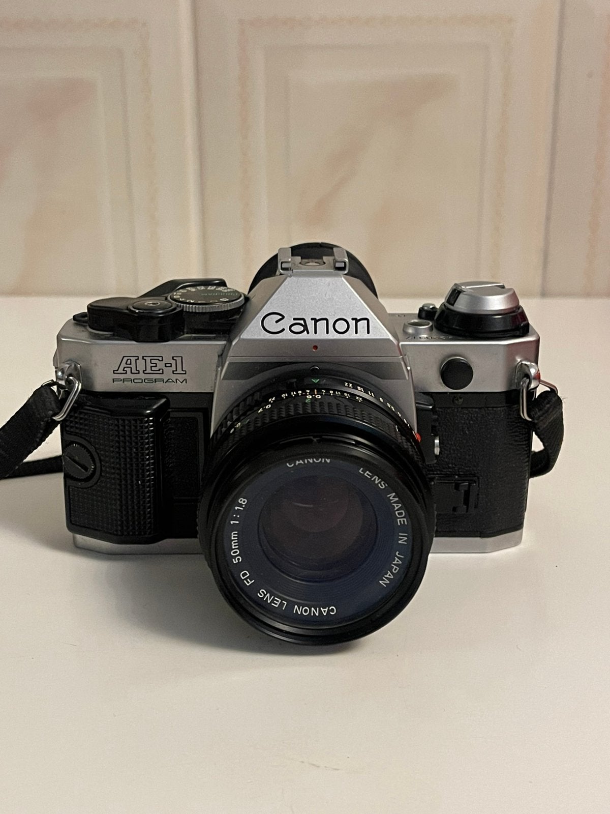 Canon AE-1, Ophalen of Verzenden, Zo goed als nieuw, Spiegelreflex, Canon