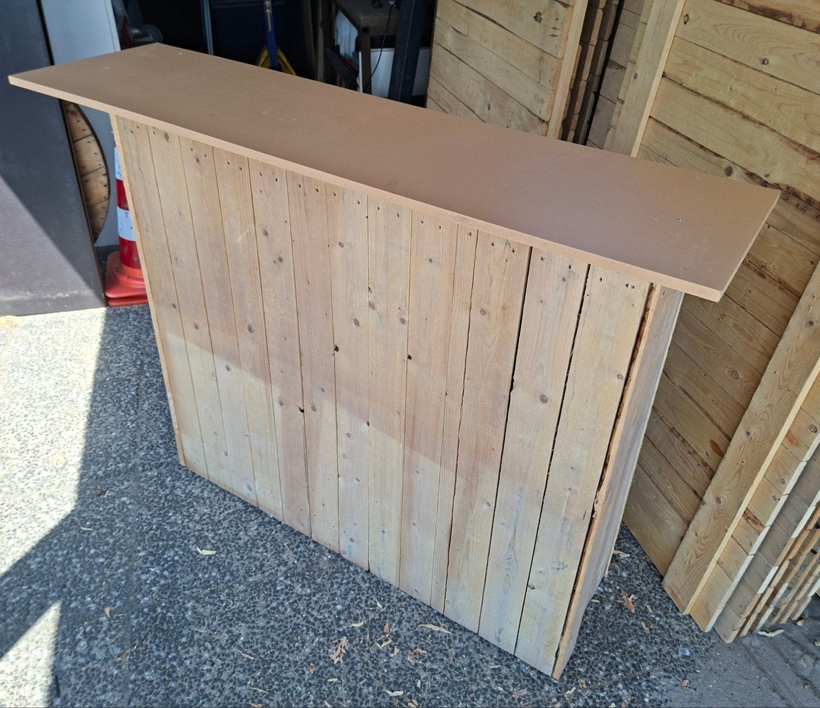 Unieke Balie/Bar/Werkbank van Gerecycled Hout, Ophalen, Nieuw