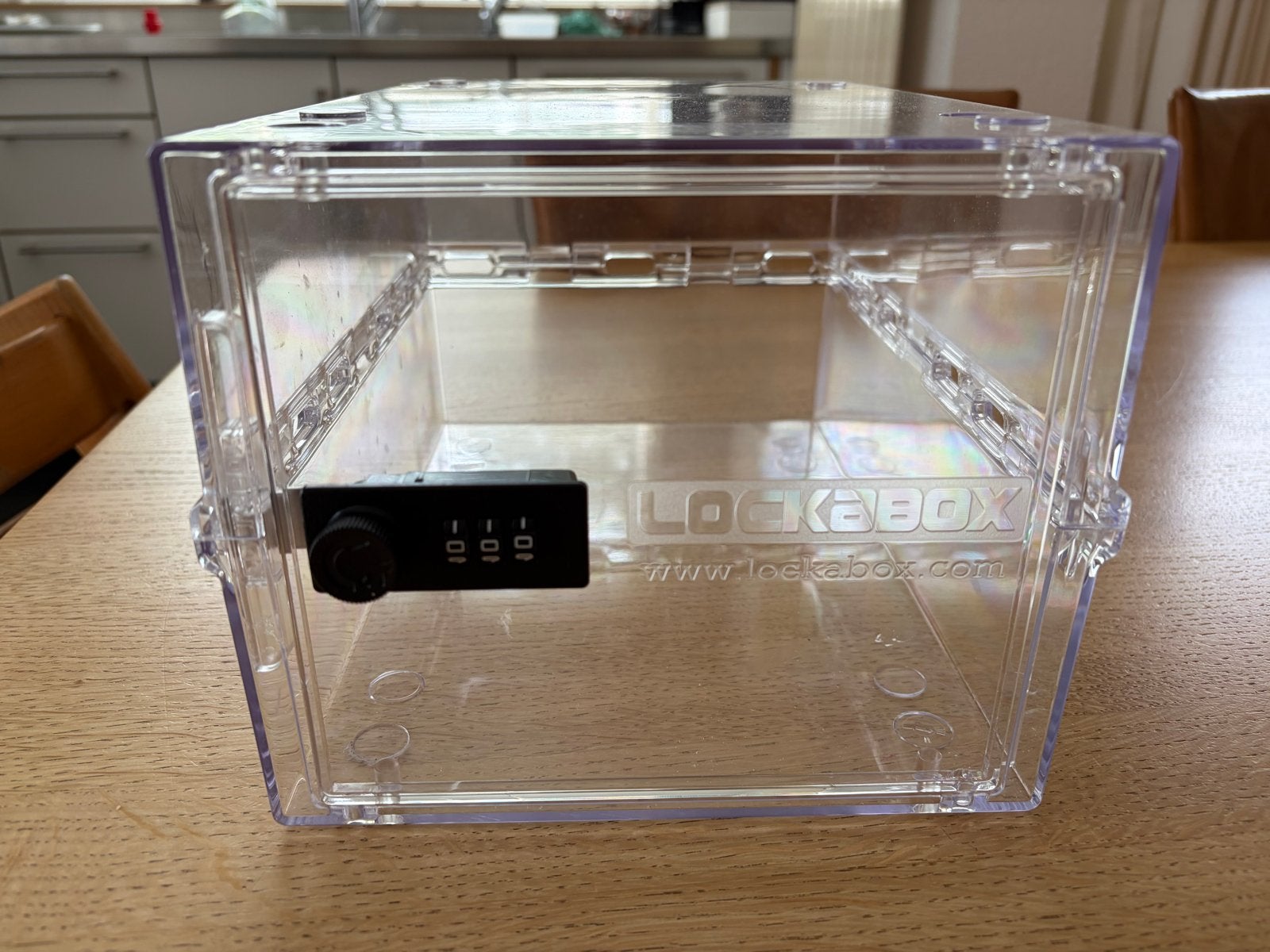 Lockabox - Medicijndoos met Cijferslot, Ophalen, Zo goed als nieuw