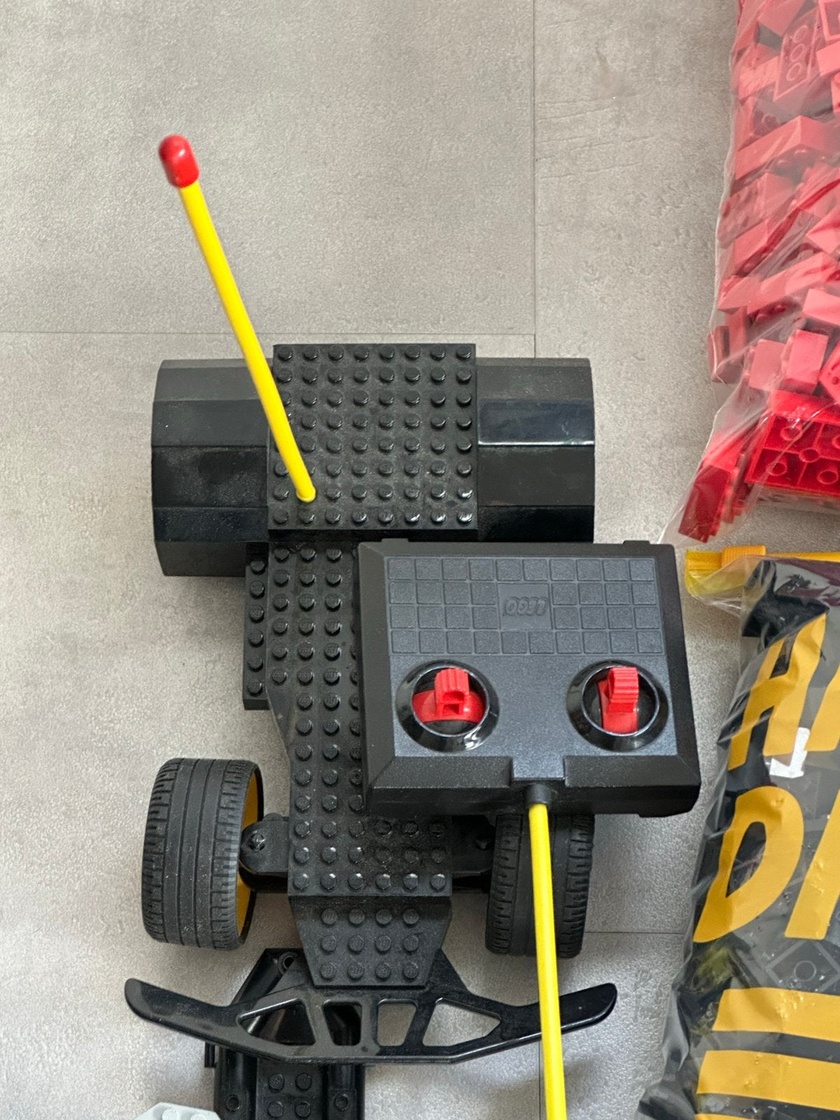 Vintage Lego RC auto met controller, Gebruikt, Lego, Ophalen of Verzenden, Racers