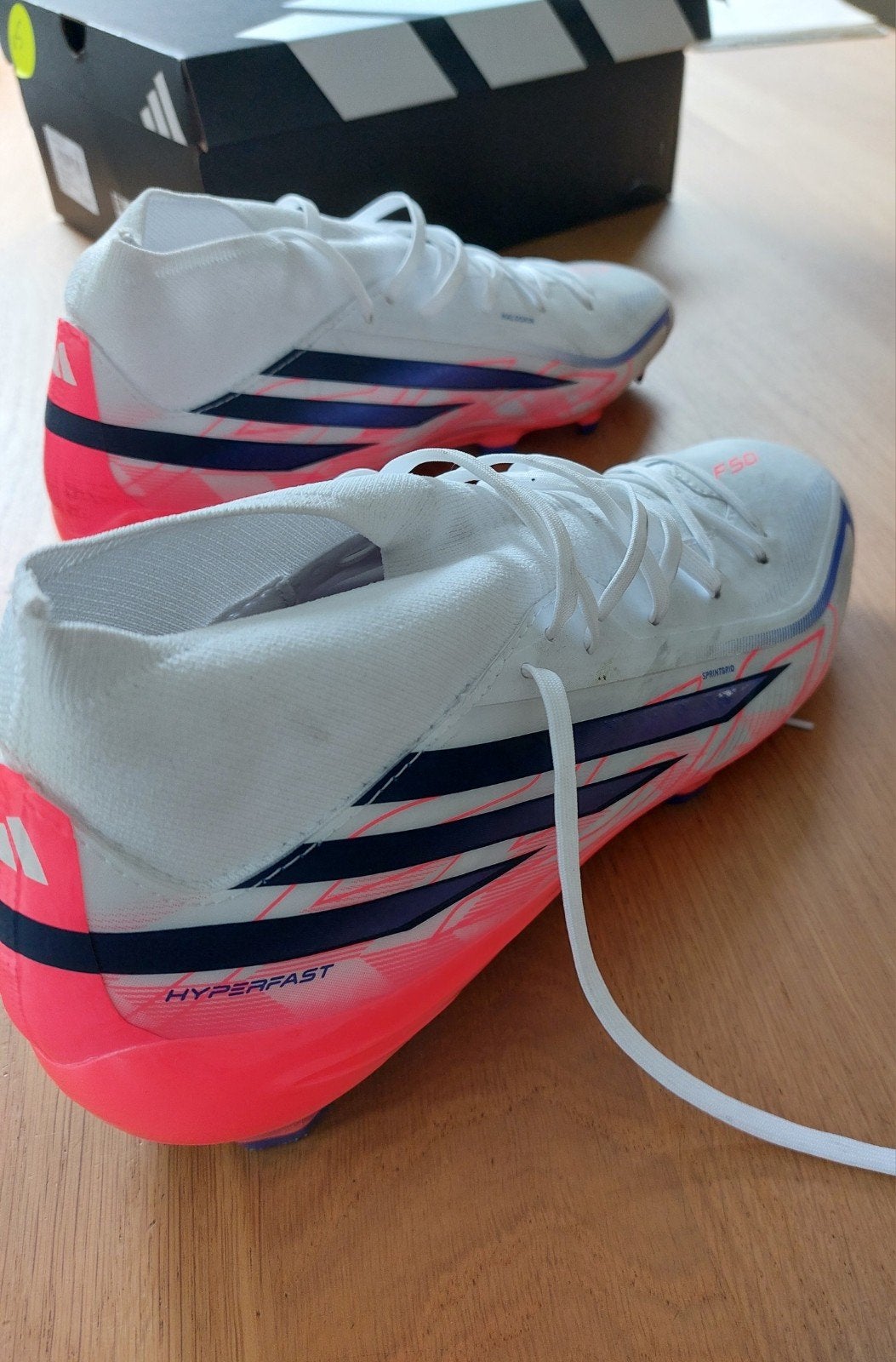 Adidas F50 Hyperfast Voetbalschoenen - Maat 45 1/3, Maat XS of kleiner, Ophalen of Verzenden, Zo goed als nieuw, Schoenen