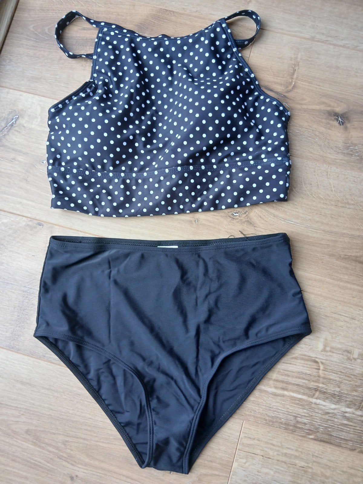 Shein Bikini Set Zwart met Witte Stippen, Zwart, Ophalen of Verzenden, Zo goed als nieuw, Bikini