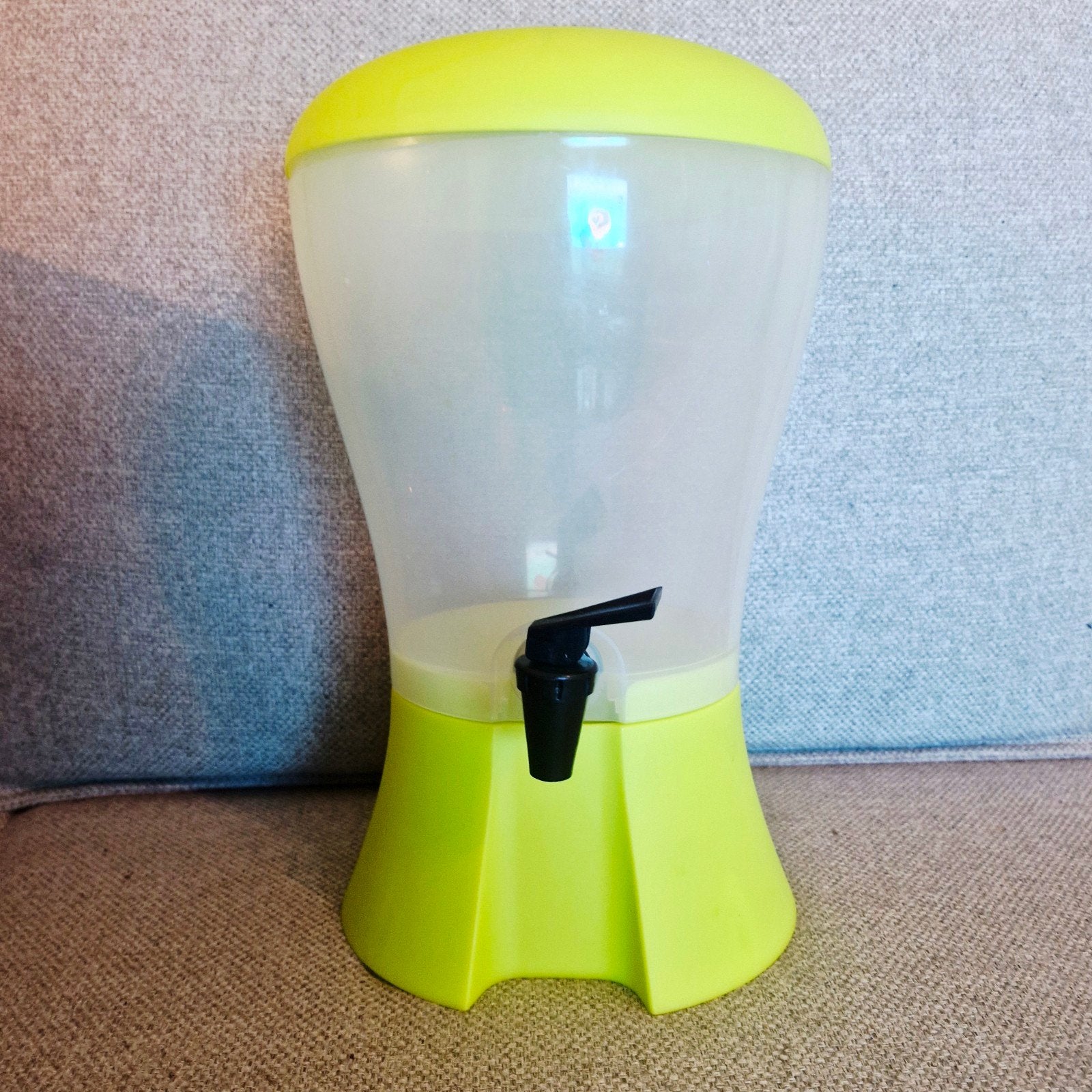 Drankdispenser met kraantje - Groen/Transparant, Huis en Inrichting, Keuken | Keukenbenodigdheden, Kunststof, Ophalen of Verzenden