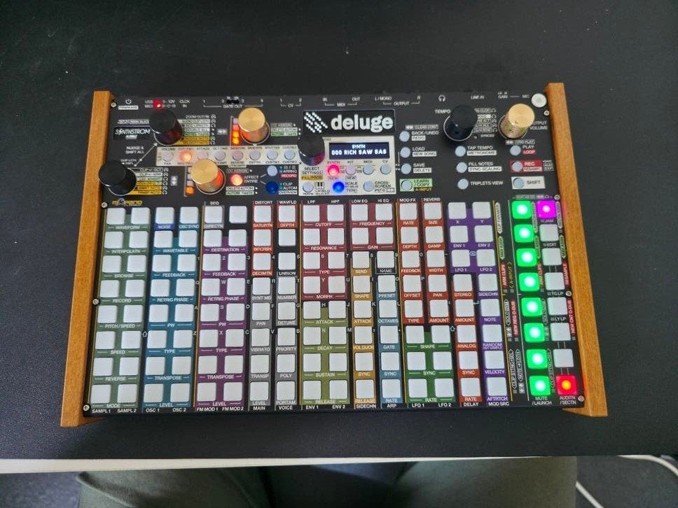 Synthstrom Deluge - Sampler, Sequencer & Synth (inruil mog.), Muziek en Instrumenten, Verzenden, Zo goed als nieuw, Overige aantallen